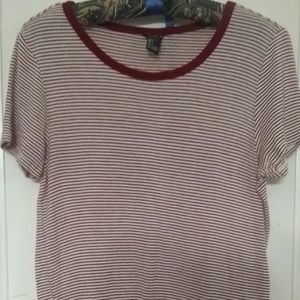 Forever 21 t-shirt, size L